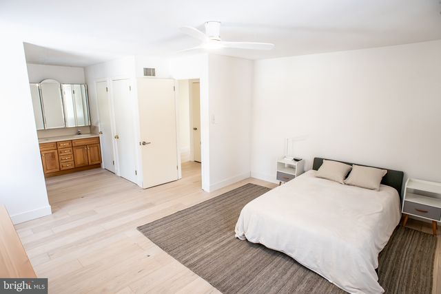 5 BIRCH KNOLL ROAD, Wilmington, DE 19810