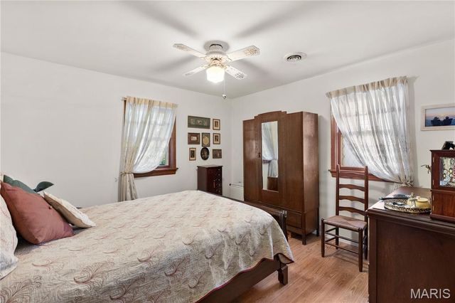 14 Elwood Court, Florissant, MO 63031