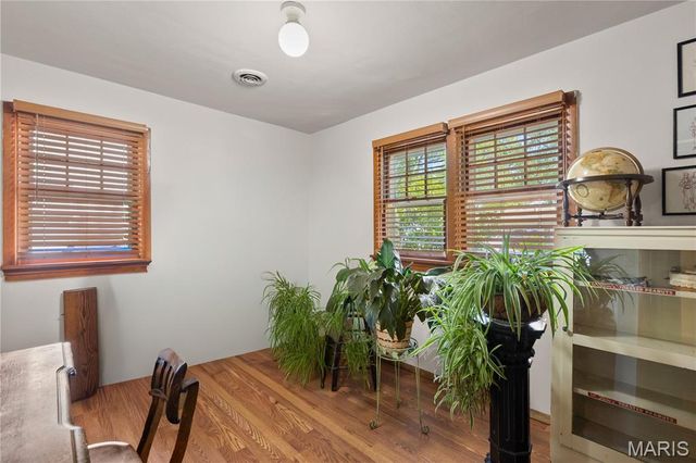 14 Elwood Court, Florissant, MO 63031