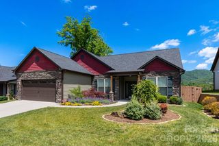 407 Bell Lily Drive, Weaverville, NC 28787