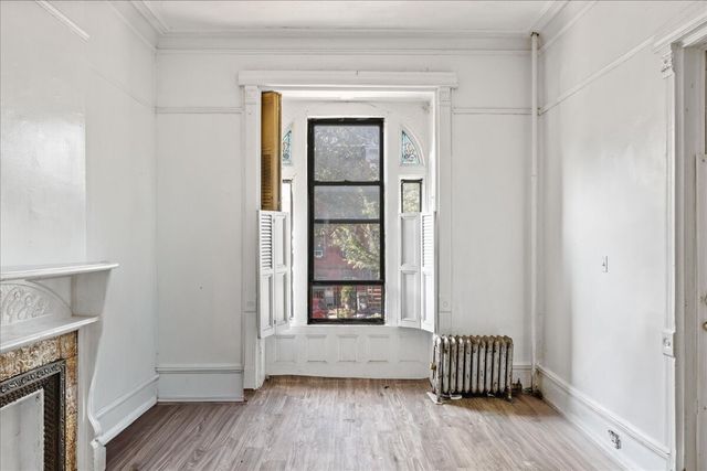 638 HALSEY Street, New York City, NY 11233