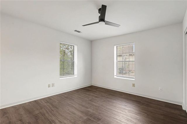 555 Cardell SE Circle, Mableton, GA 30126