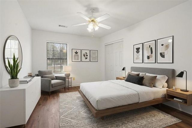 555 Cardell SE Circle, Mableton, GA 30126