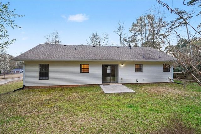 555 Cardell SE Circle, Mableton, GA 30126