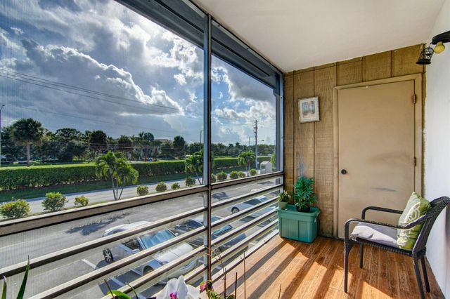 42 Burgundy A A, Delray Beach, FL 33484