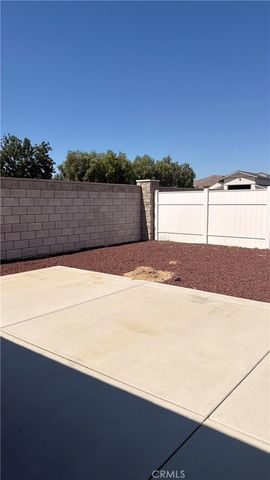 11088 Spruce Avenue, Bloomington, CA 92316