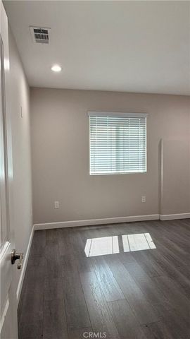 11088 Spruce Avenue, Bloomington, CA 92316