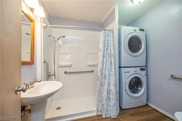 6306 Flowerdale Avenue, Cleveland, OH 44144