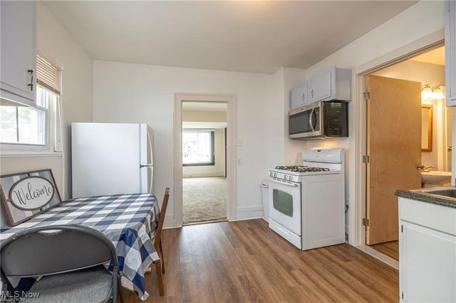 6306 Flowerdale Avenue, Cleveland, OH 44144