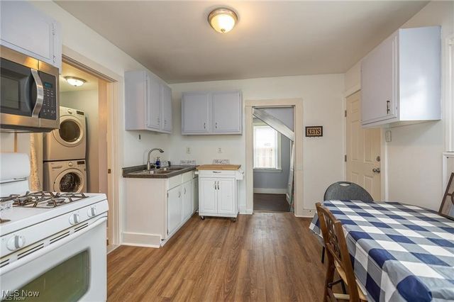 6306 Flowerdale Avenue, Cleveland, OH 44144