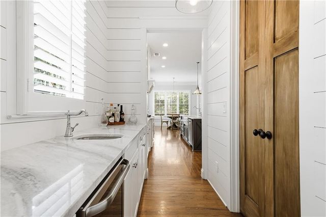 2041 Lee Road SE, Smyrna, GA 30080