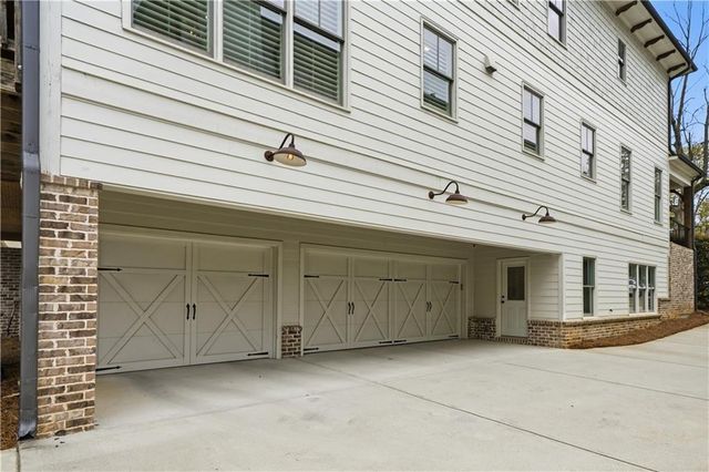 2041 Lee Road SE, Smyrna, GA 30080