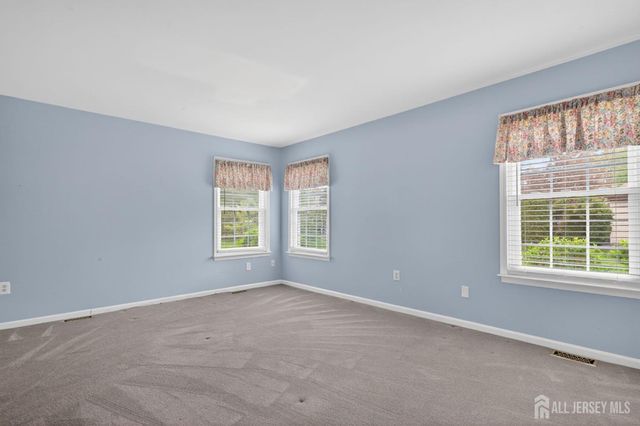 4-B James Polk Court, Monroe, NJ 08831