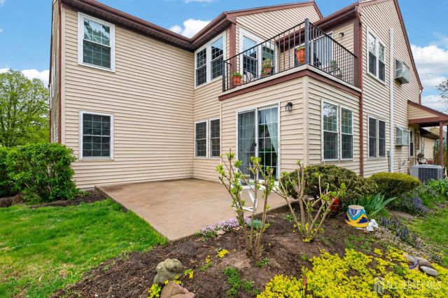 4-B James Polk Court, Monroe, NJ 08831