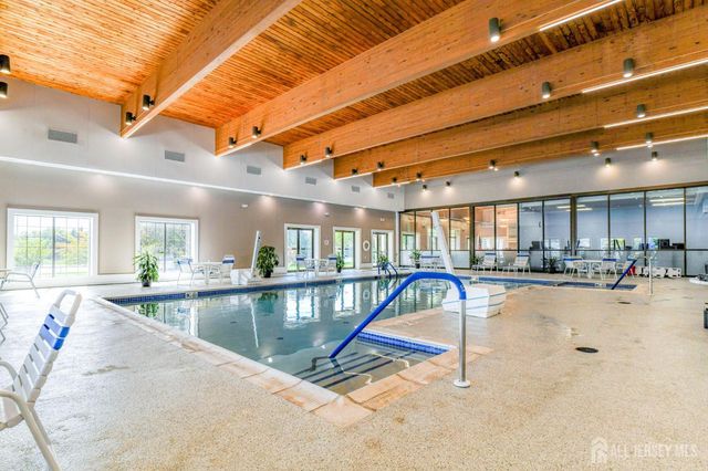 4-B James Polk Court, Monroe, NJ 08831