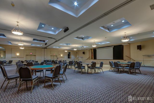 4-B James Polk Court, Monroe, NJ 08831