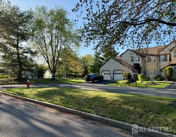 4-B James Polk Court, Monroe, NJ 08831