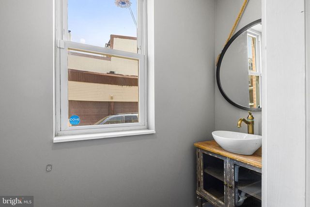 4626 E THOMPSON ST, Philadelphia, PA 19137