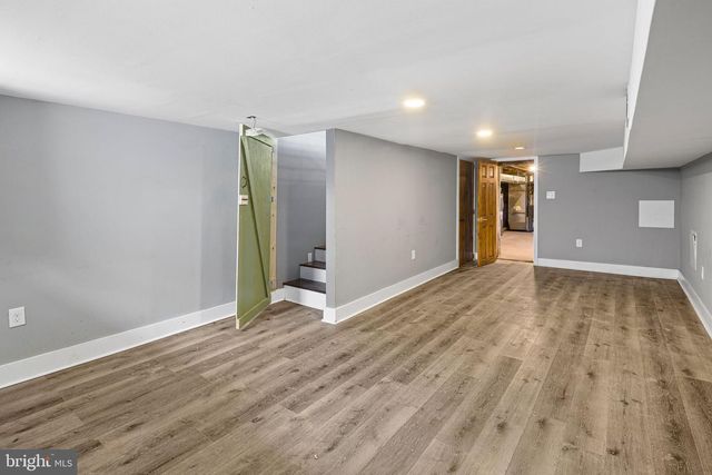 4626 E THOMPSON ST, Philadelphia, PA 19137