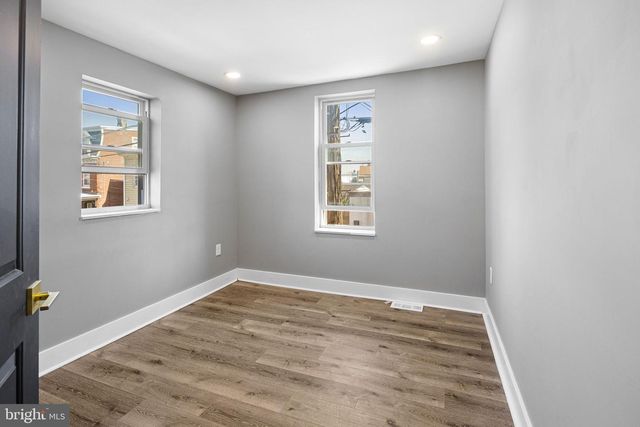 4626 E THOMPSON ST, Philadelphia, PA 19137