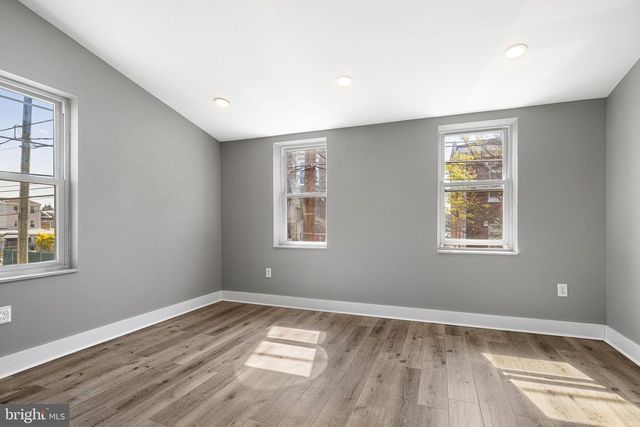 4626 E THOMPSON ST, Philadelphia, PA 19137