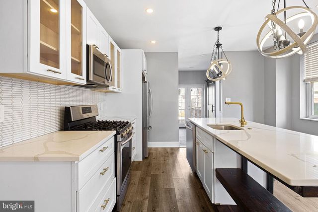 4626 E THOMPSON ST, Philadelphia, PA 19137