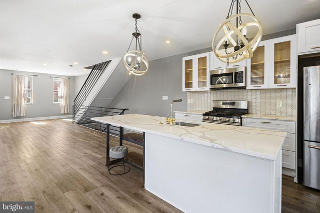 4626 E THOMPSON ST, Philadelphia, PA 19137