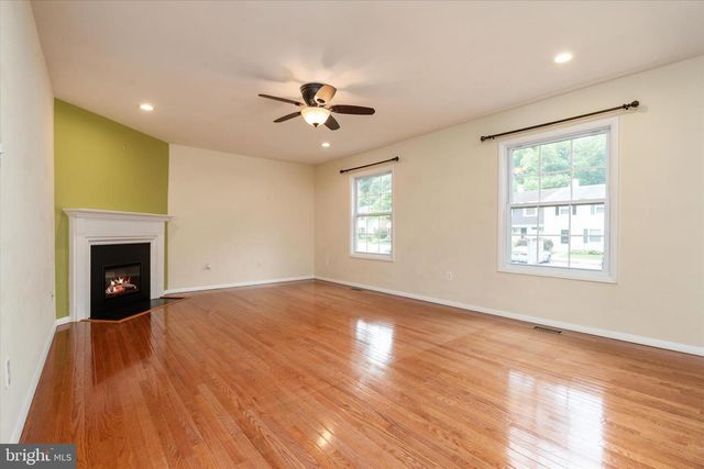 1668 WILKSHIRE DR, Crofton, MD 21114