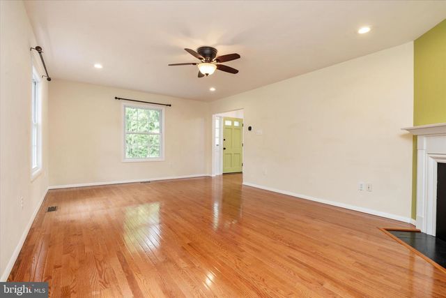 1668 WILKSHIRE DR, Crofton, MD 21114