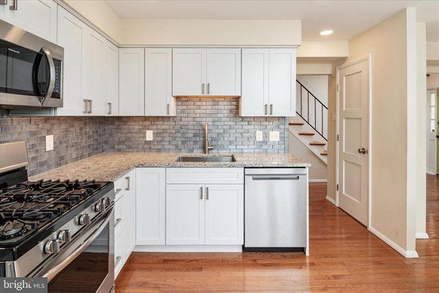 1668 WILKSHIRE DR, Crofton, MD 21114