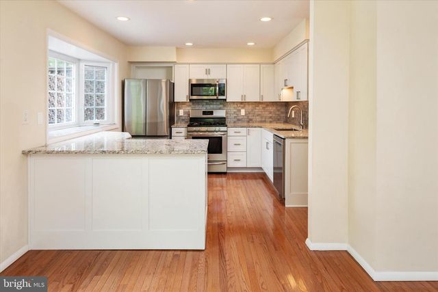 1668 WILKSHIRE DR, Crofton, MD 21114