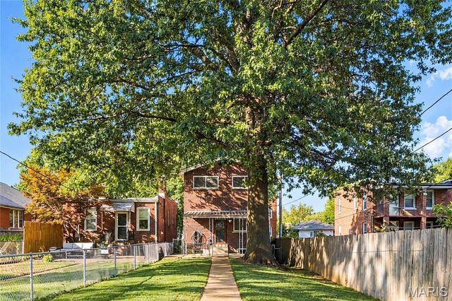 5326 Odell Street, St Louis, MO 63139