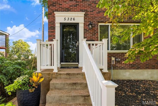 5326 Odell Street, St Louis, MO 63139