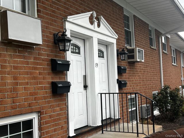 19 Alpine Drive F, Wappingers Falls, NY 12590