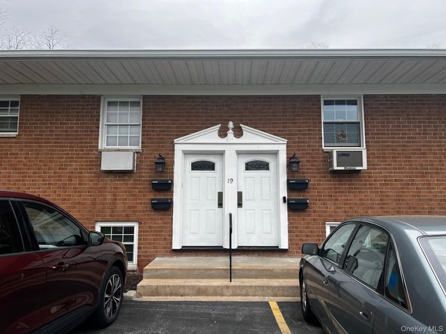 19 Alpine Drive F, Wappingers Falls, NY 12590