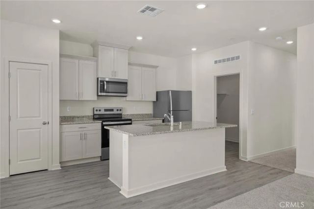 3315 Larson Drive, San Jacinto, CA 92582