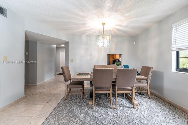 4960 E Sabal Palm Boulevard 301, Tamarac, FL 33319
