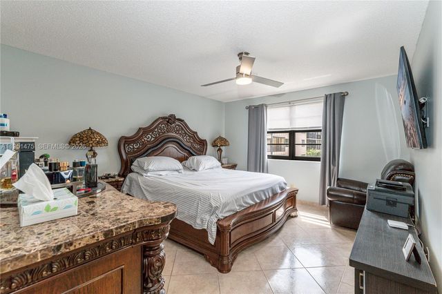 4960 E Sabal Palm Boulevard 301, Tamarac, FL 33319