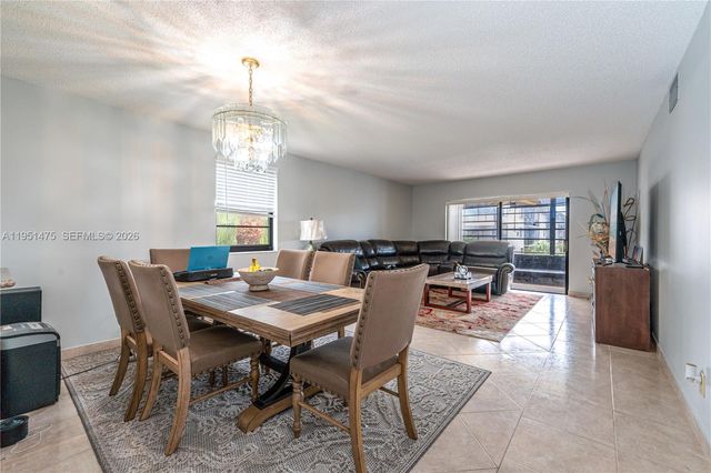 4960 E Sabal Palm Boulevard 301, Tamarac, FL 33319