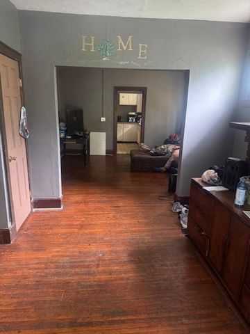 1449 Loretta Avenue, Columbus, OH 43211