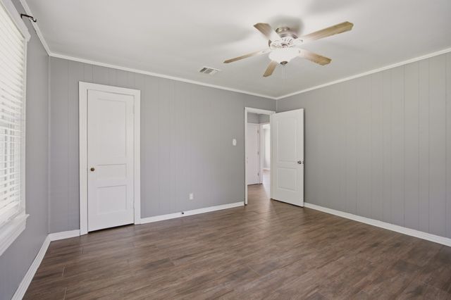 1235 Schex Drive, Bossier City, LA 71112