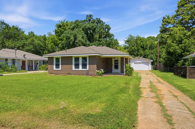 1235 Schex Drive, Bossier City, LA 71112