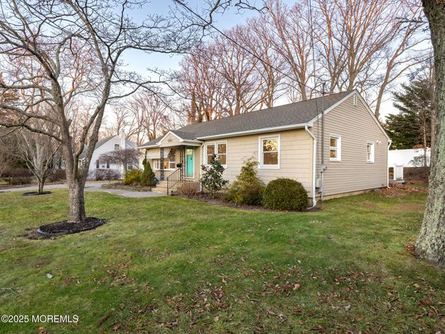 2006 Fairway Drive, Spring Lake, NJ 07762