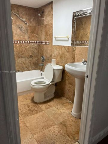 1362 NW 24th Ave 1362, Miami, FL 33125