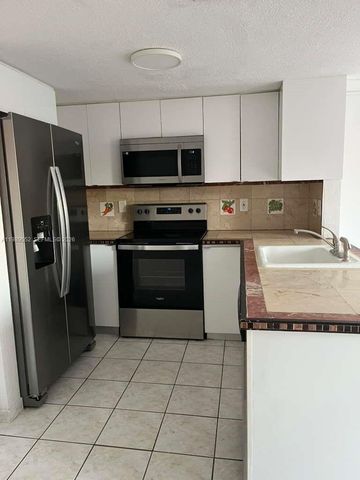 1362 NW 24th Ave 1362, Miami, FL 33125