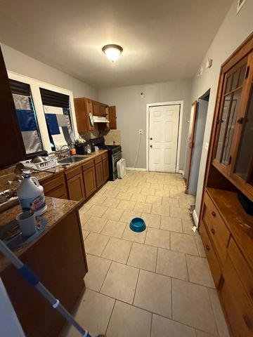 7544 S Sangamon Street, Chicago, IL 60620