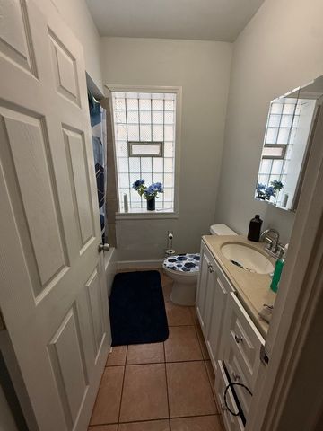 7544 S Sangamon Street, Chicago, IL 60620