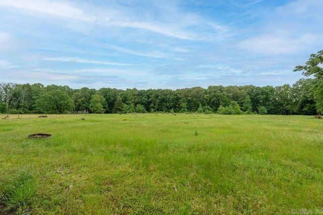 536 Old Railroad Road, Searcy, AR 72143