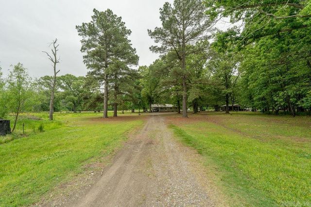 536 Old Railroad Road, Searcy, AR 72143
