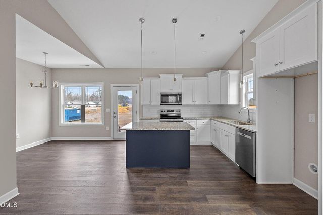 924 Micro Road W, Selma, NC 27576